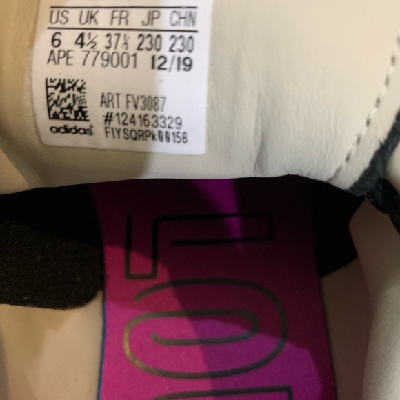 Adidas: Stan Smith 'Fuzzy Cow Print' 🐄 Pony Hair - Picture 7 of 8